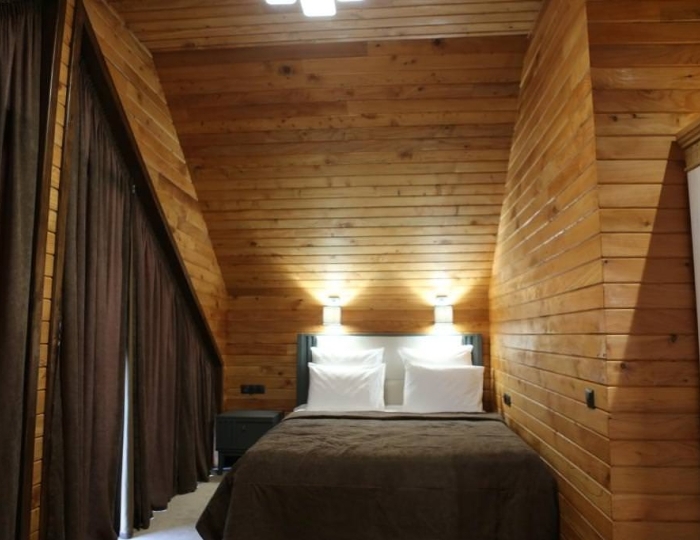 Номер люкс с 1 двуспальной кроватью с видом на море (мансарда) - Отель Boutique-hotel Anana / Анана Сухум